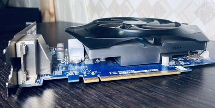 Видеокарта GV -R726XOC-2GD REV:2.0