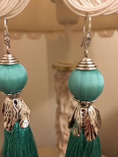 Серёжки-кисточки