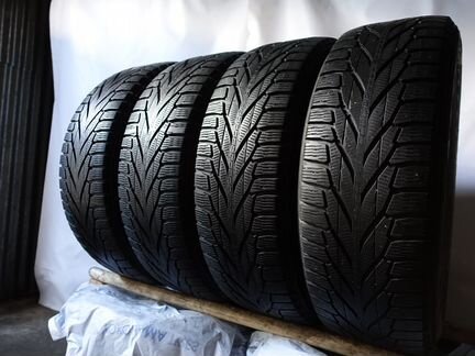 225 65 17 Nokian Hakkapeliitta R2 SUV 41RD XL
