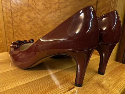 Туфли бордовые peter kaiser