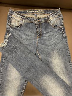 Джинсы женские р.26, 4 пары