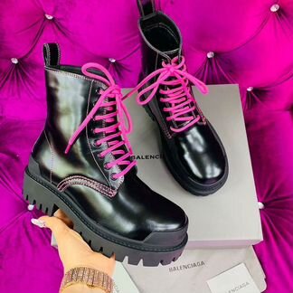 Balenciaga кожаные ботинки