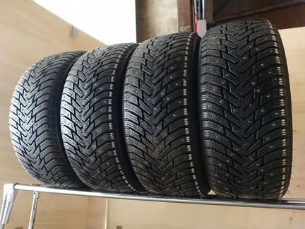 245 60 18 Nokian Hakkapeliitta 8 SUV jnm8T XL