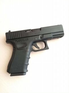 Страйкбольный пистолет WE Glock 19 Green gas