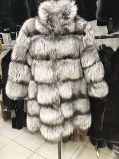 Шуба из меха чернобурки