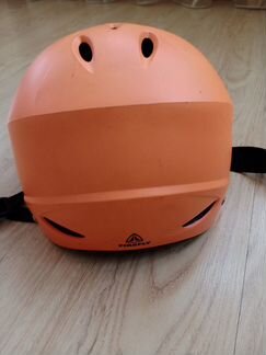 Шлем для роликов