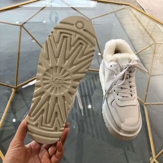 Кроссовки зимние UGG