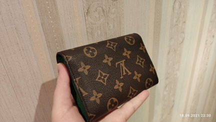 Louis vuitton кошелек