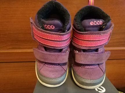 Осенние ботинки Ecco р. 21